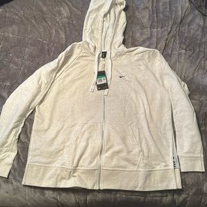 Nike women’s hoodie